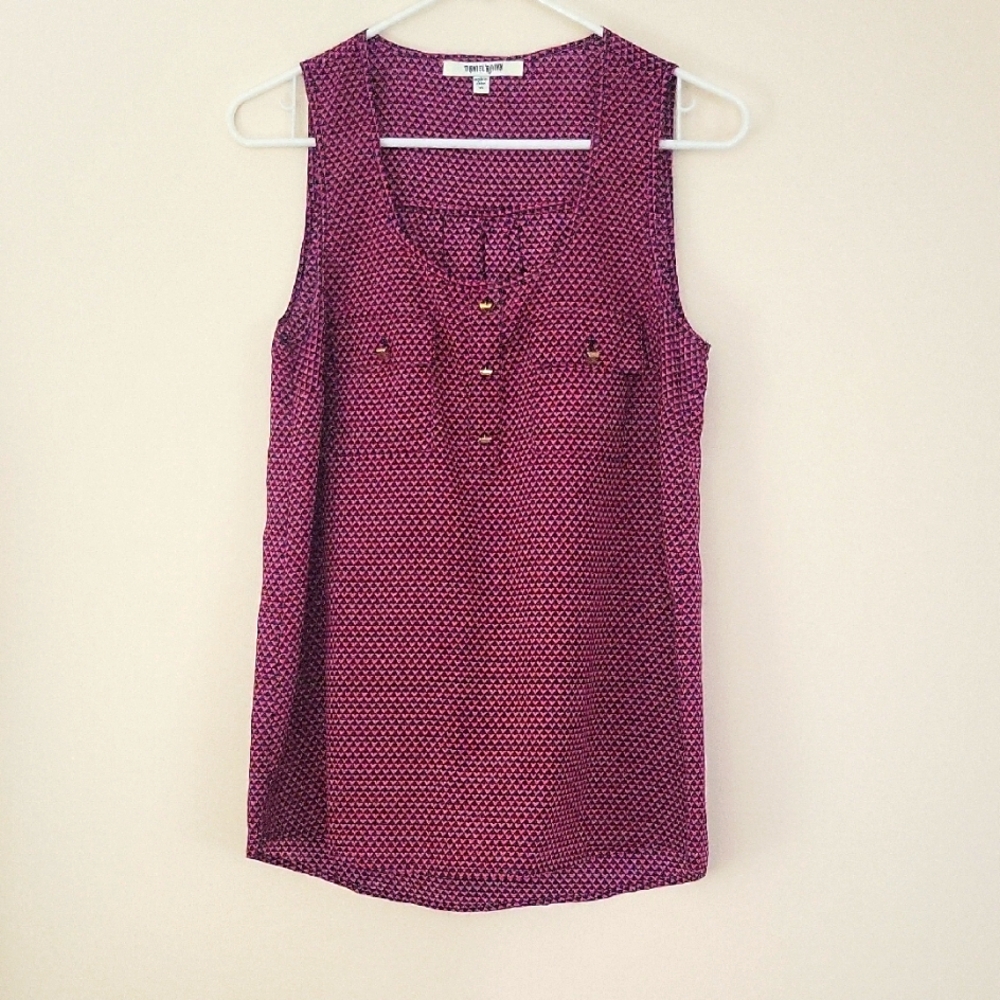 Daniel Rainn Women's Sleeveless Top - Purple